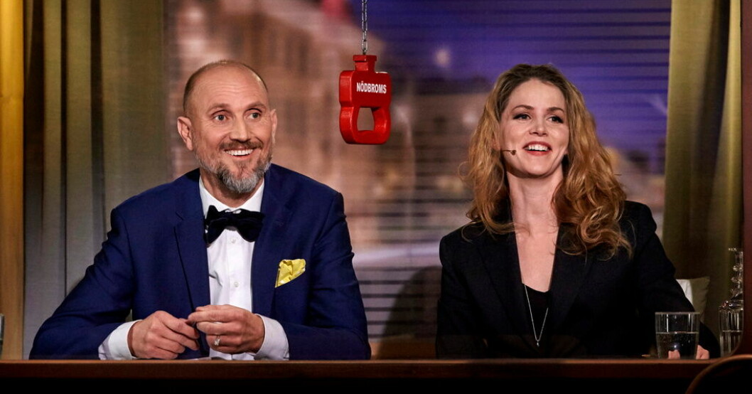 Fritte Fritzson och Marie Agerhäll vann finalen i "På spåret". Pressbild. Skrällen i "På spåret": "Tappat stinget"