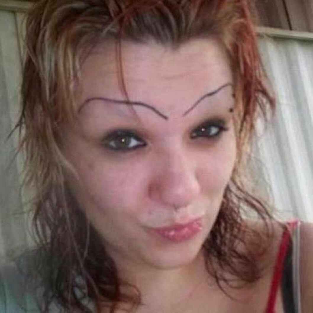 Funny-Eyebrow-Fails-11