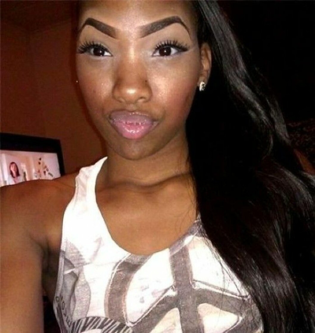 Funny-Eyebrow-Fails-16