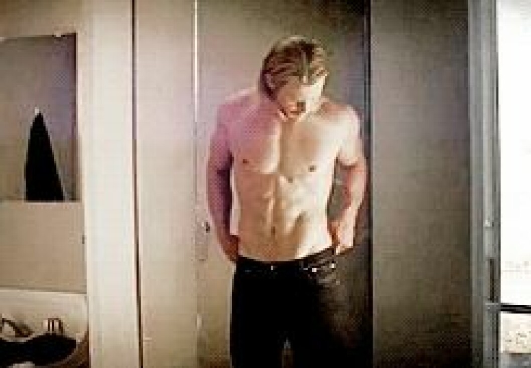 Via: <a href="http://giphy.com/gifs/marvel-actor-doing-it-right-i-mean-look-at-paul-rudd-vis7MKXYiI9bO" target="_blank">Giphy</a> giphy (1)