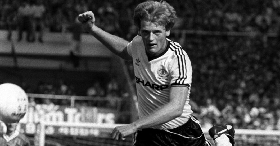 Gordon McQueen blev 70 år gammal. Manchester United-legendar död – led av demens