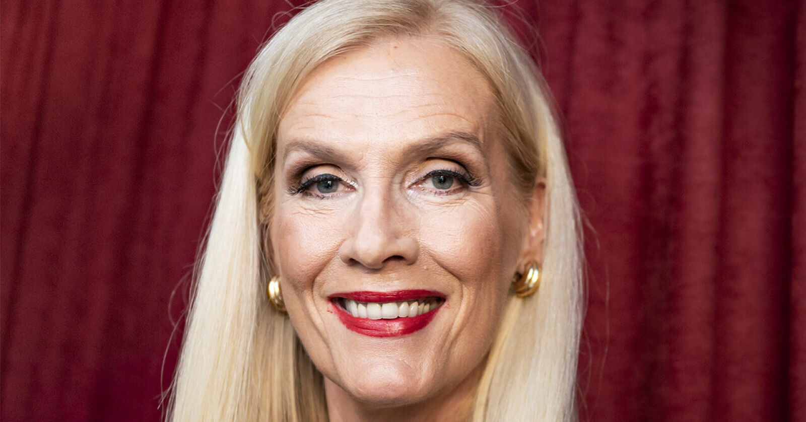 Gunilla Persson bekräftar relationen första orden Hänt