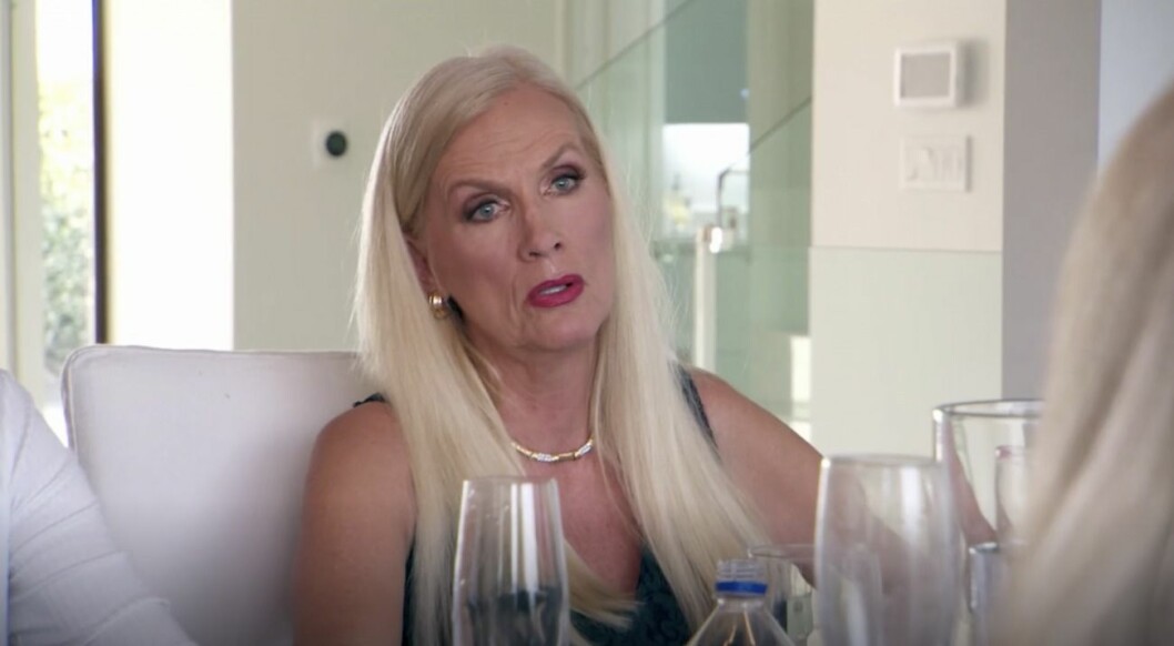 Gunilla Persson och Åsa Vesterlund fortsätter att bråka i den nya säsongen av Svenska Hollywoodfruar. Gunilla Persson i svenska hollywoodfruar