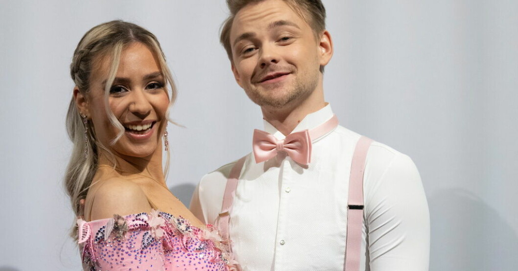 Hampus Hedström och dansaren Ines Maria Ștefănescu. De gör upp om finalplatserna i "Let's dance"