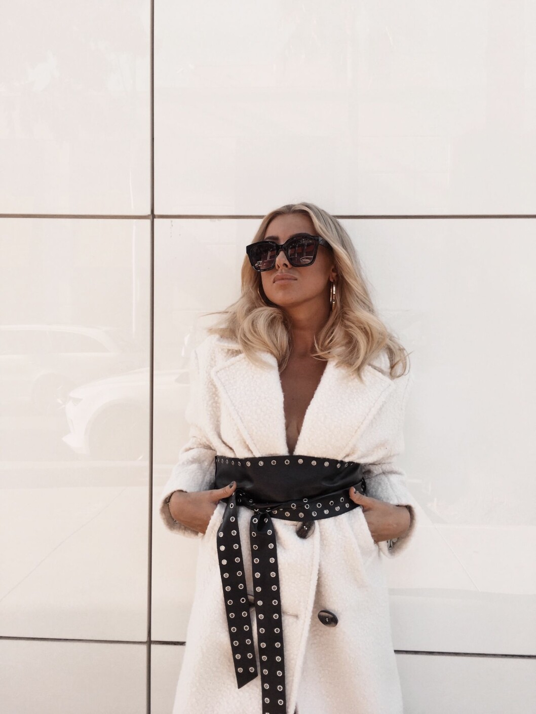 Hannalicious bär Corlin Eyewear. <em><strong>FOTO: Corlin Eyewear. </strong></em> Hannalicous bär Corlin Eyewear.