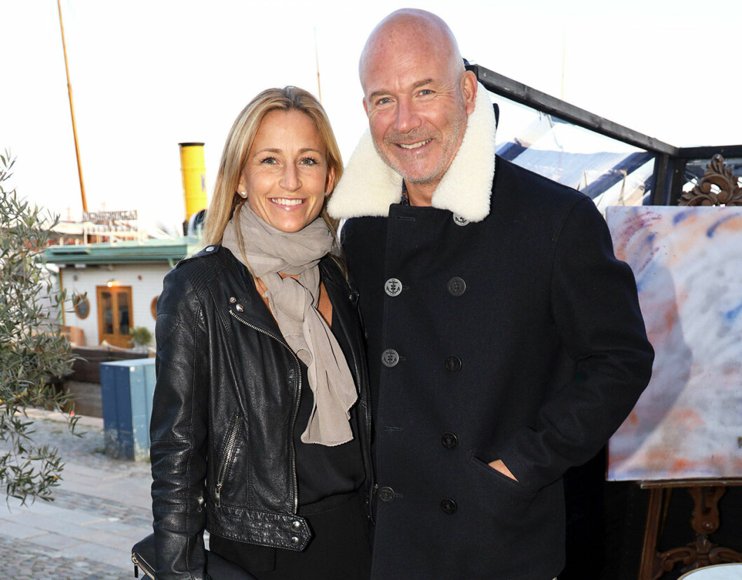 Hans Fahlén och sambon Anna Möller. <strong>Foto: Hans Shimoda / TT</strong> Hans Fahlén och sambon Anna Möller på Glashuset på Strandvägen.