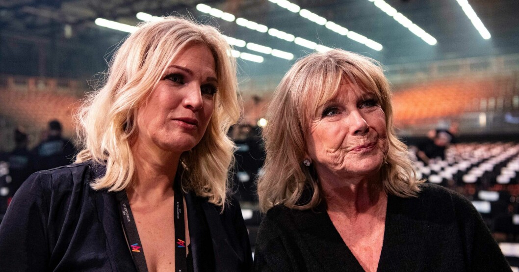 Ann Louise Hanson är den artist som tävlat flest gånger i Melodifestivalen. Hela 12 gånger har hon ställt upp. Senast 2019 tävlade hon tillsammans med dottern Josefin Glenmark. Josefin Glenmark och Ann-Louise Hanson