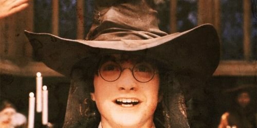 Sorteringshatten gjorde Harry Potter till en Gryffindor. Via: <a href="http://giphy.com/gifs/harry-potter-mys-hp-PPw87BtlPrQIg" target="_blank" rel="noopener">Giphy</a> harry-potter-sorteringshatt