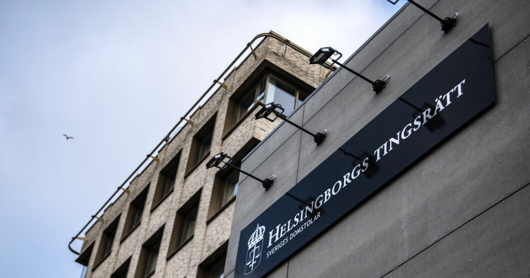 Helsingborgs tingsrätt dömer tre män till tio års fängelse för ett mordförsök på en 19-årig man i november förra året. Arkivbild. Trio döms till tio års fängelse för mordförsök