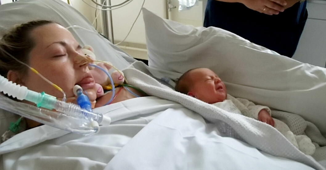Rachel Harry drabbades av en hjärtattack i samband med födseln av dottern Freya. Rachel Harry och dottern Freya
