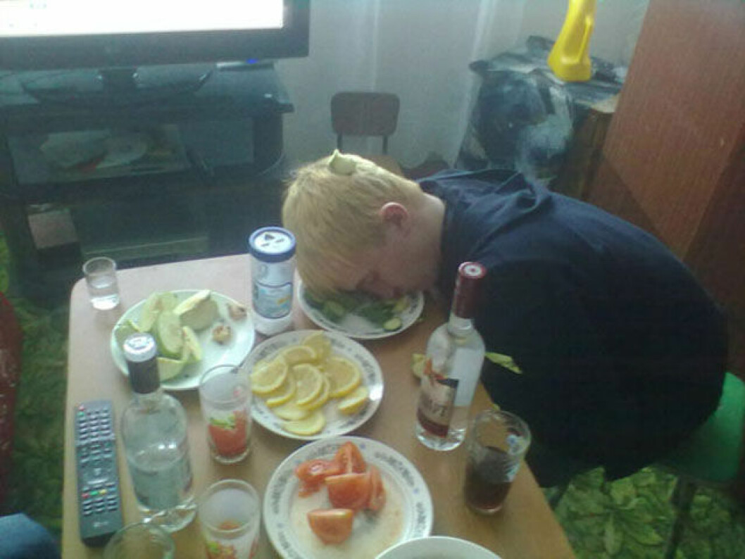 hilarious_drunk_and_wasted_people_part_17_640_02