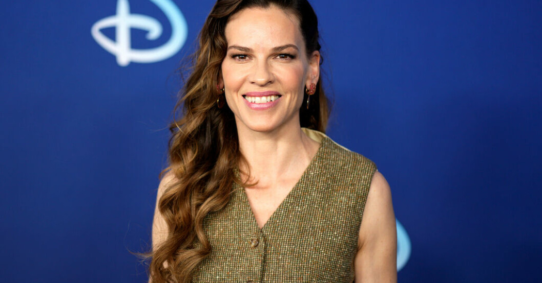 Hilary Swank fyller 49 år i juli. Arkivbild. 48-åriga Hilary Swank har fött tvillingar