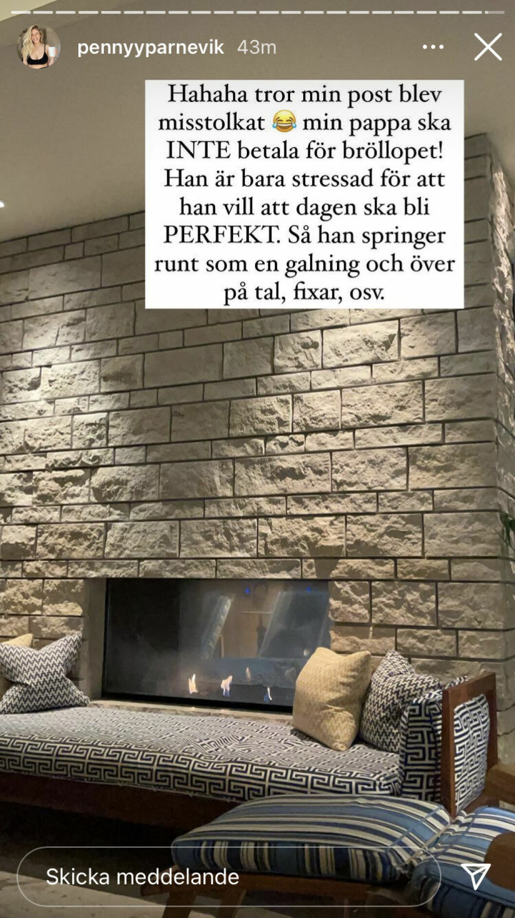 I en story på Instagram berättar Penny om pappa Jespers stress inför hennes bröllop. I en story på Instagram berättar Penny om pappa Jespers stress inför hennes bröllop.