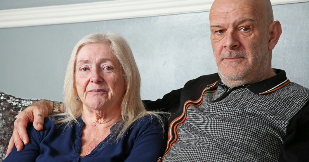 Alice och Lee träffades på nätet – på ett forum för människor som förlorat sina livskamrater. Alice och Lee träffades på nätet – på ett forum för människor som förlorat sina livskamrater.
