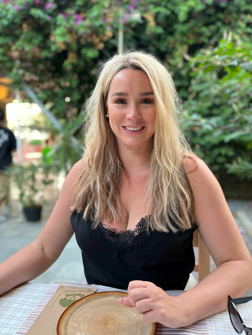 Victoria berättar om sin bröstreduktion: ”De bara växte och växte…”.