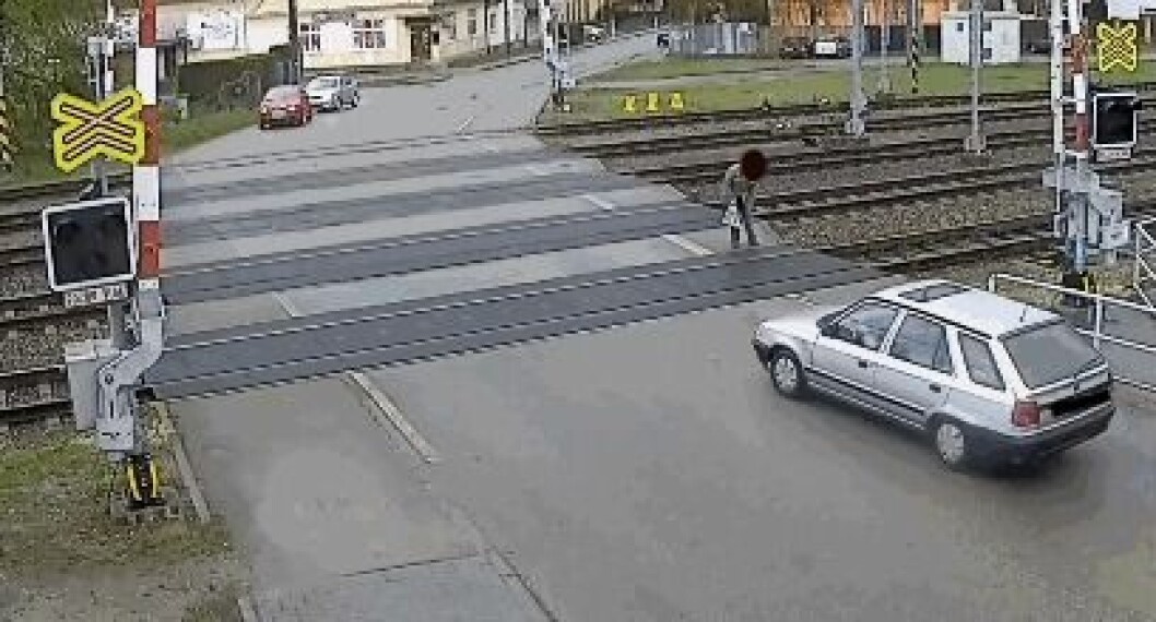 Via: <a href="http://giphy.com/gifs/idiot-NPiA5Fw4UyvW8" target="_blank" rel="noopener">Giphy</a> idiot8