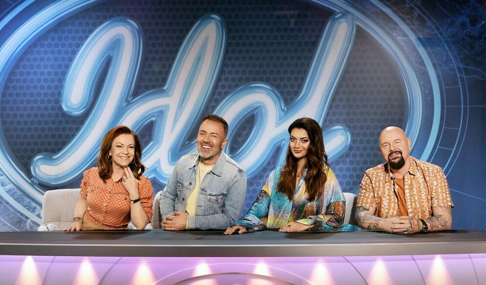<span class=" italic" data-lab-italic_desktop="italic">Idol</span>juryn 2021. Idoljuryn 2021 VID JURYBORDET