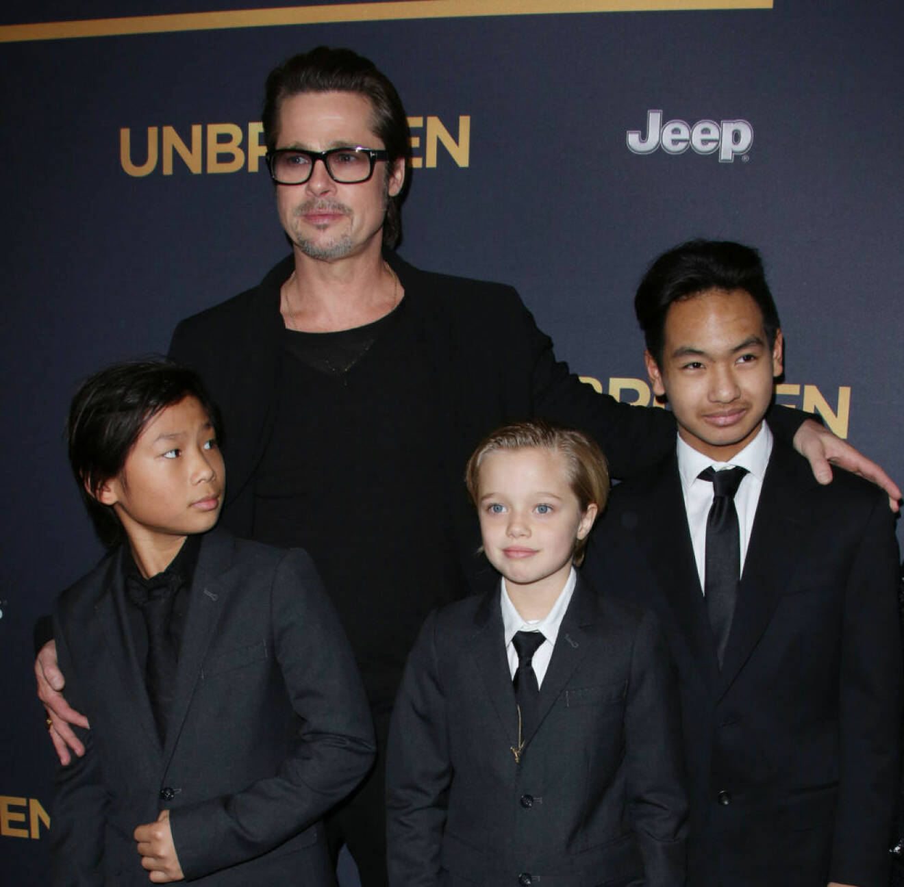 Brad på filmpremiär med barnen Pax Jolie-Pitt, Shiloh Jolie-Pitt and Maddox Jolie-Pitt.