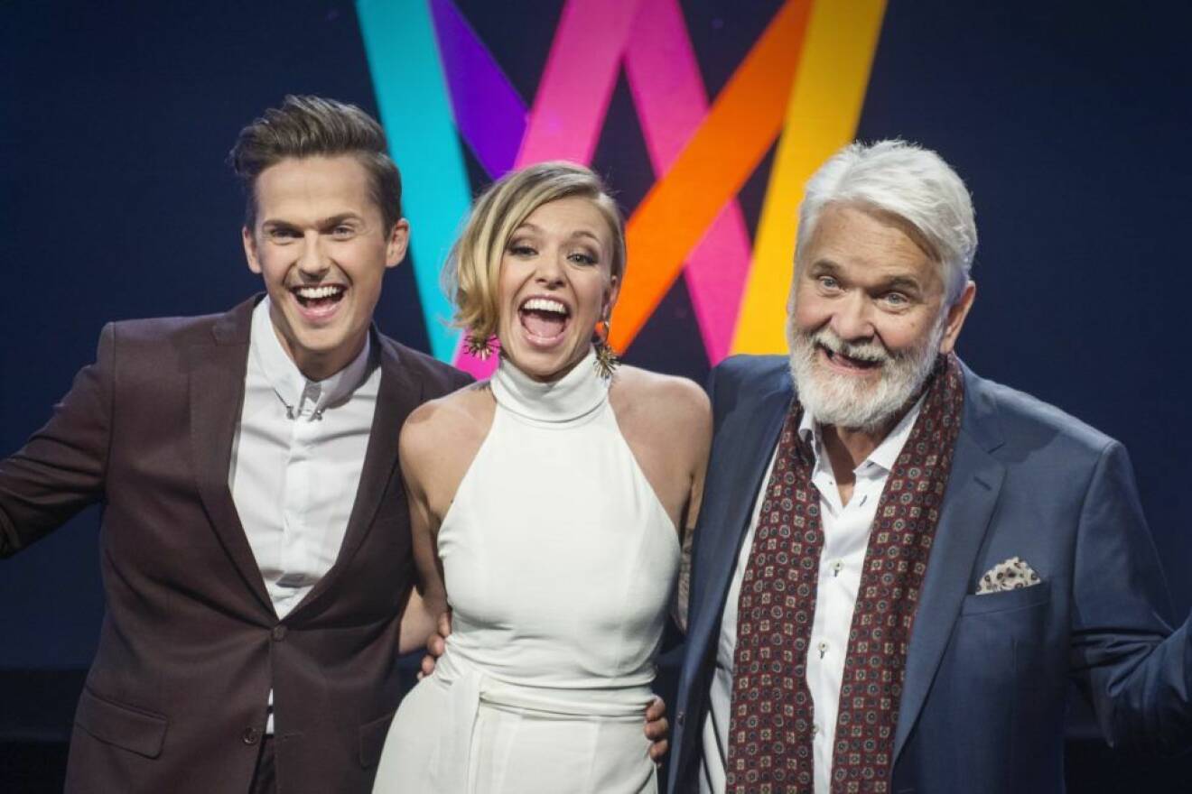 David Lindgren, Clara Henry och Hasse "Kvinnaböske" Andersson, programledare för Melodifestivalen 2017.