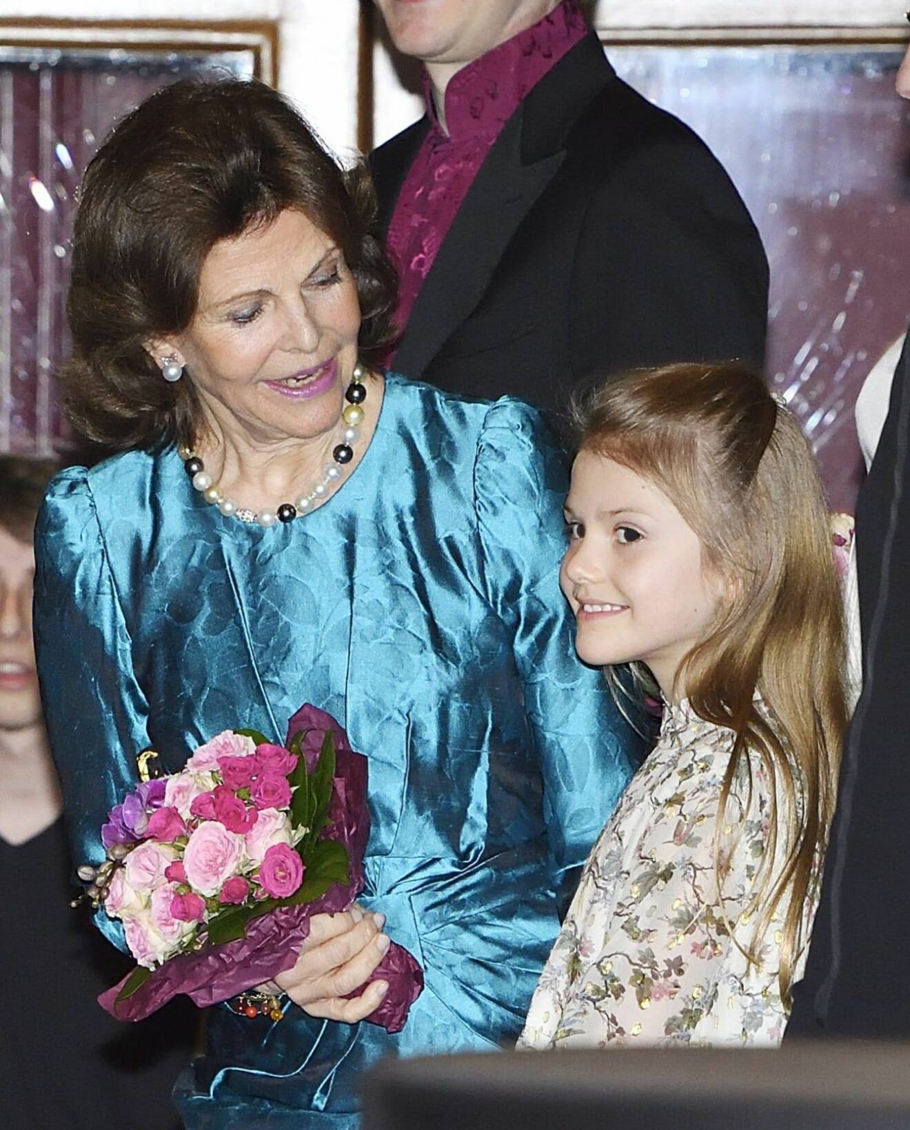 Drottning Silvia med sitt barnbarn, prinsessan Estelle.