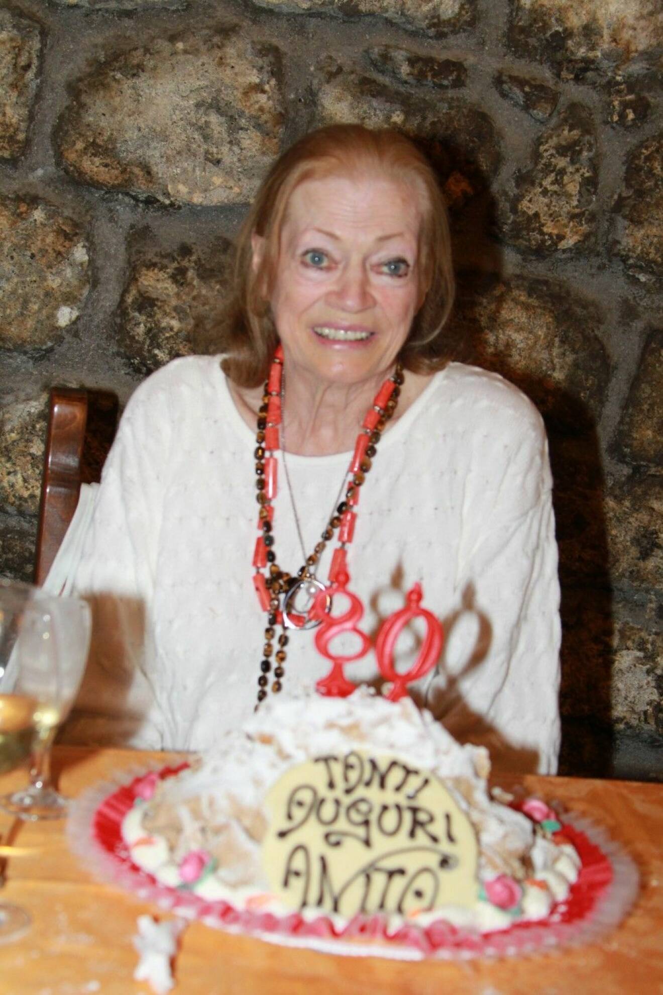 EXCLUSIVE: Anita Ekberg celebrates her 80th birthday in Attila restaurant in Genzano