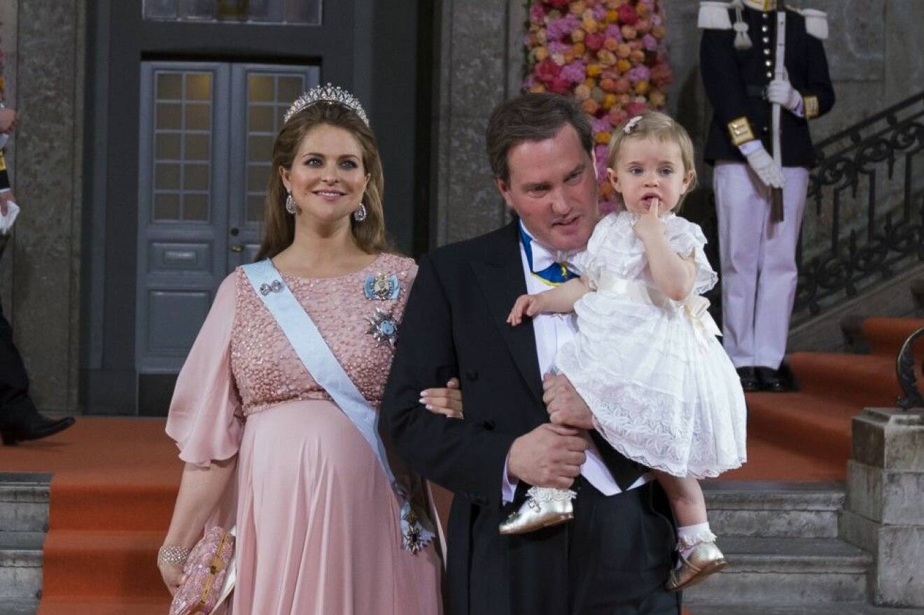 Prinsessan Madeleine och Chris O'Neill med lilla prinsessan Leonore som nu har blivit storasyster. Foto: Stella Pictures