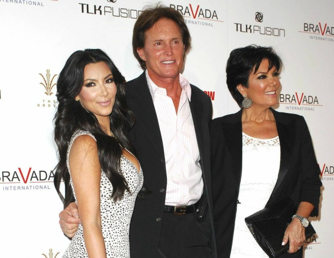 När Caitlyn hette Bruce Jenner var hon gift med Kris Jenner (t h), som är mamma till Kim Kardashian (t v). Foto: All Over Press
