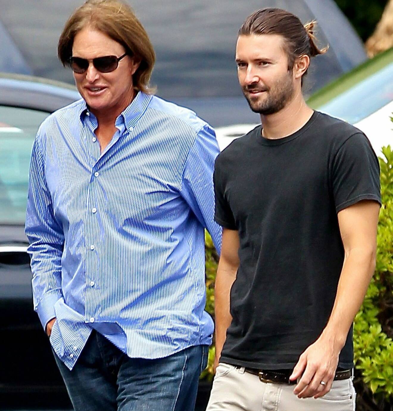 Bruce Jenner/Caitlyn med sonen Brandon Jenner. Foto: All Over