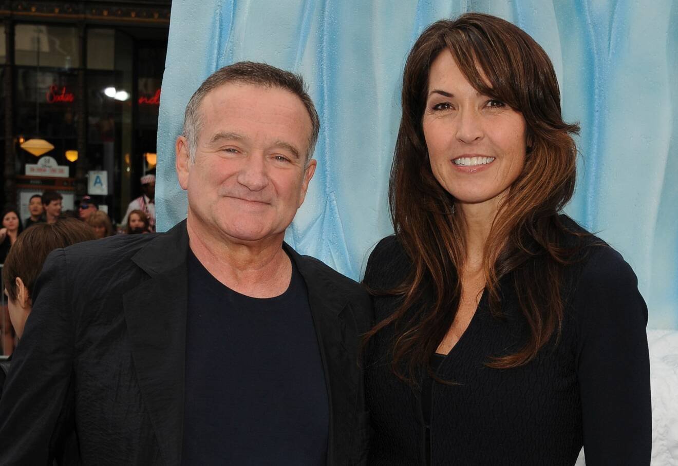(Nov 13, 2011 - Hollywood, CA)..Robin Williams and Susan Schneider attend the Los Angeles Premiere of Happy Feet Two at Graumans Chinese Theatre. Photo by: James Murphy/Loud & Clear. Code: 4025 COPYRIGHT STELLA PICTURES