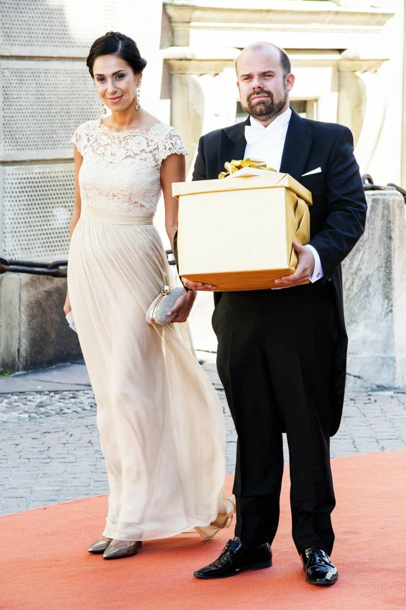 Meral Tasbas från "Baren" och Johan Carlström Prince Carl Philips and Sofia Hellqvists wedding, Stockholm, Sweden 2015-06-13 (c) Ola Axman / Aftonbladet / IBL * * * EXPRESSEN OUT * * * AFTONBLADET / 85525
