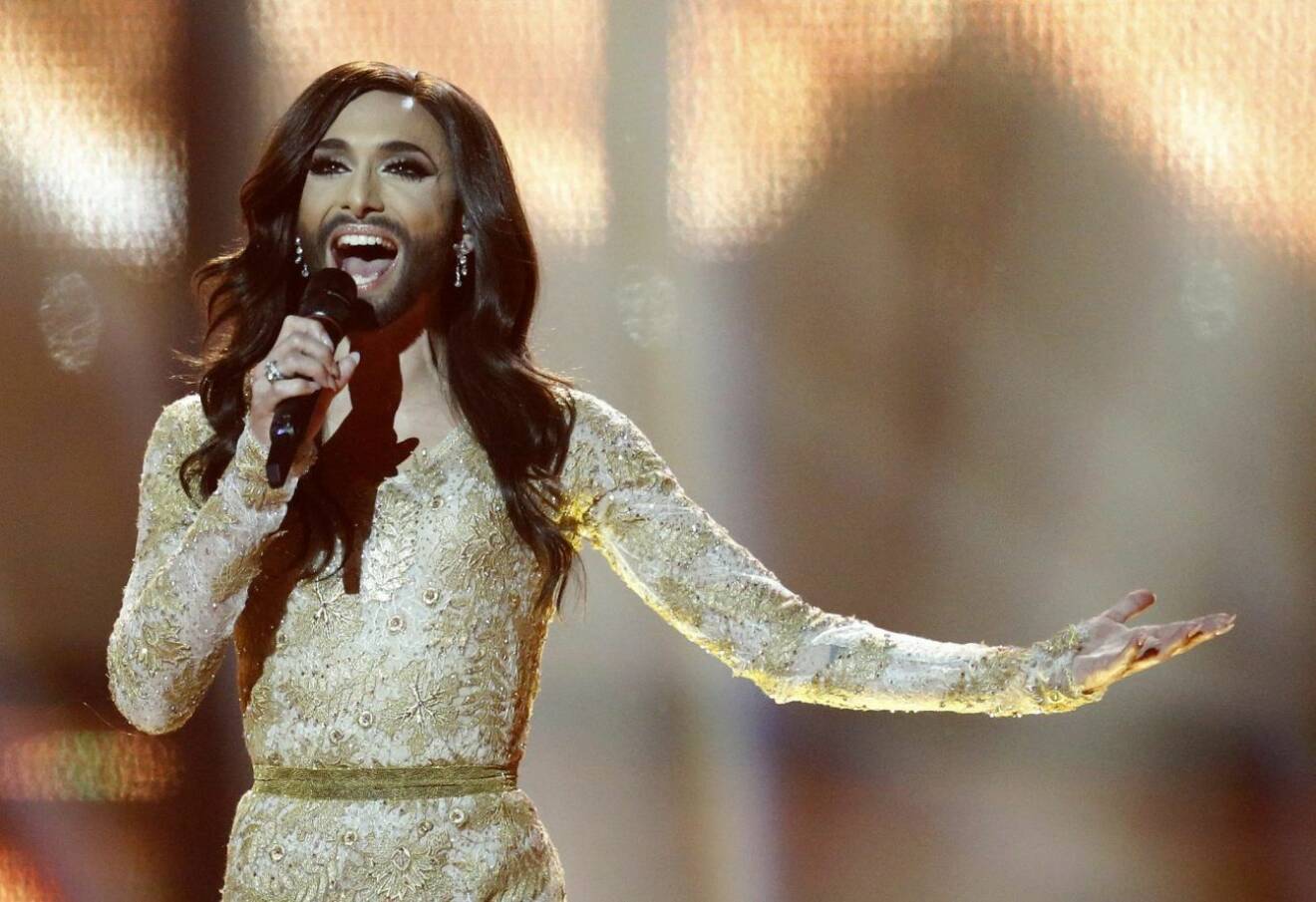 Conchita Wurst sjunger Rise like a phoenix I Eurovision song contest 2014
