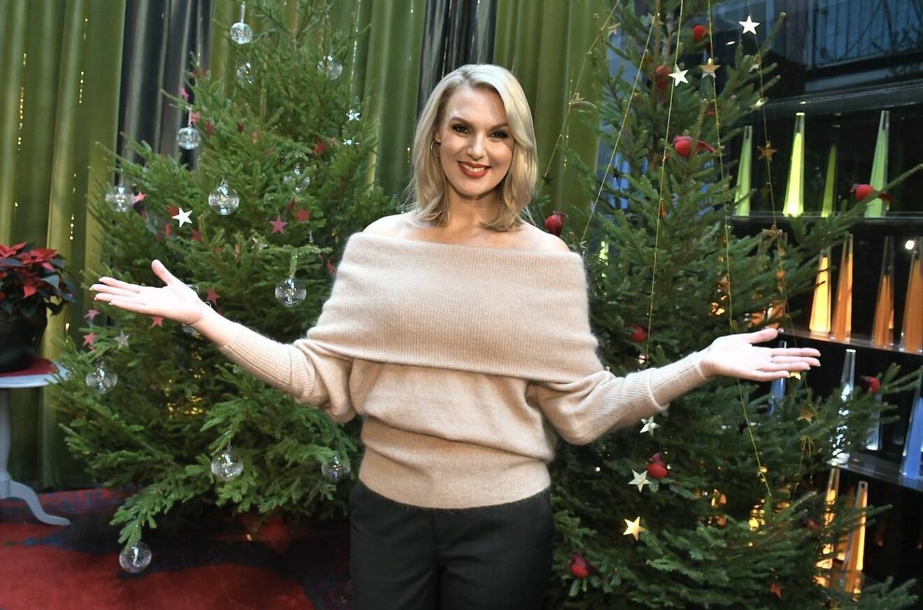 Sanna Nielsen är julvärd på SVT