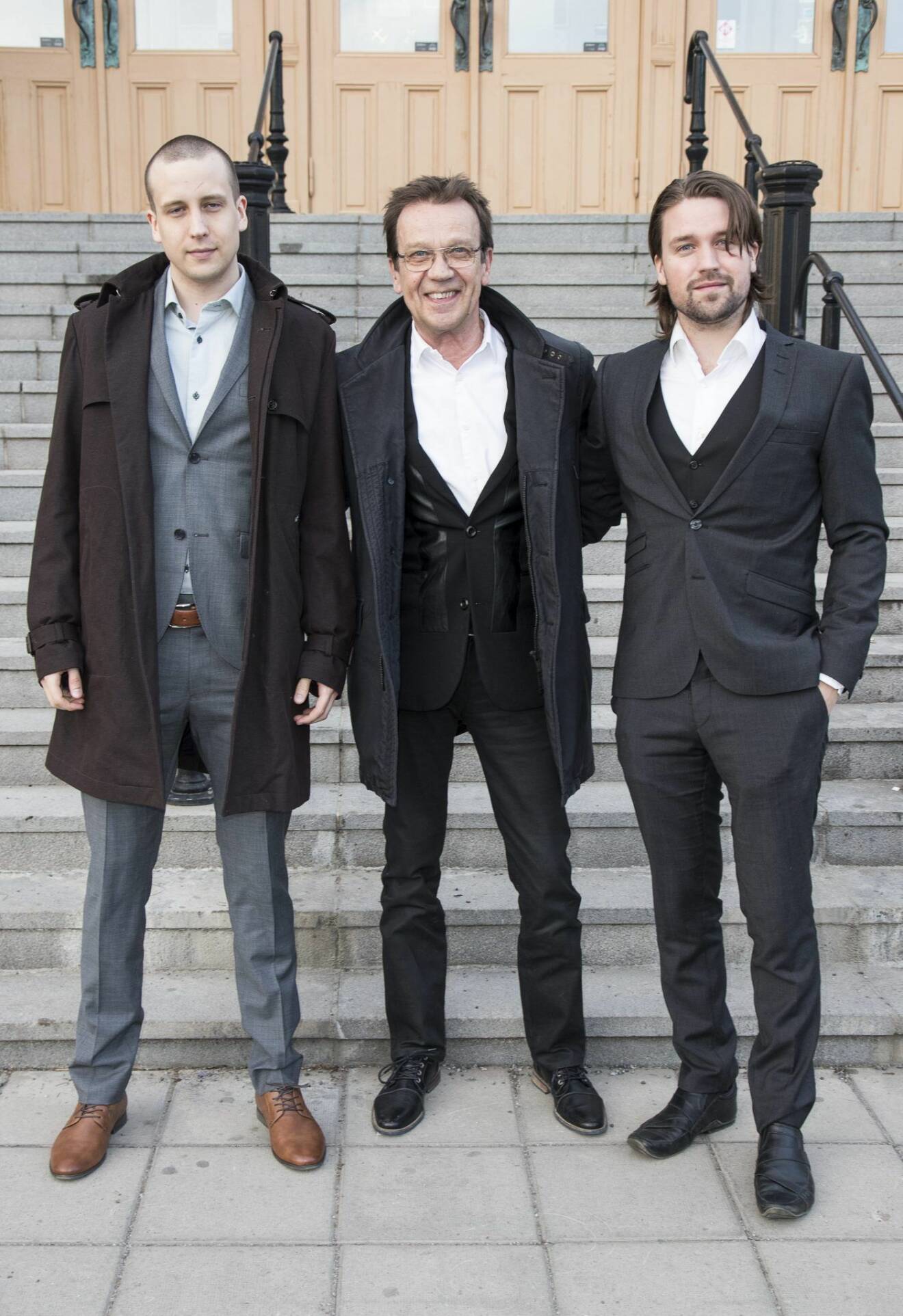 Björn Skifs tillsammans med sönerna Jonathan och Oliver.