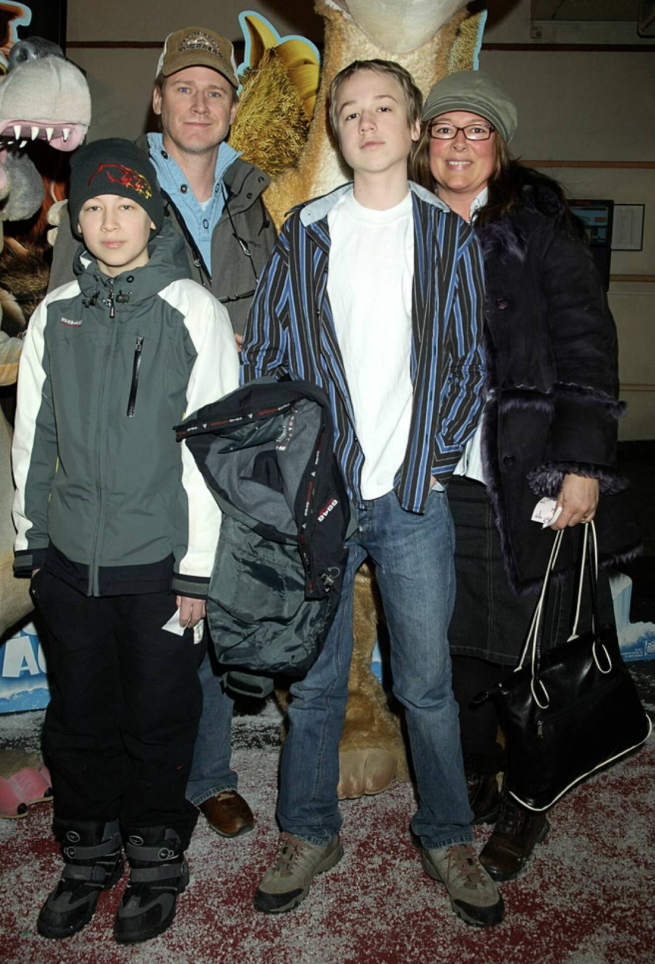 Robert Gustafsson med frun Lotta och barnen Valentin och John