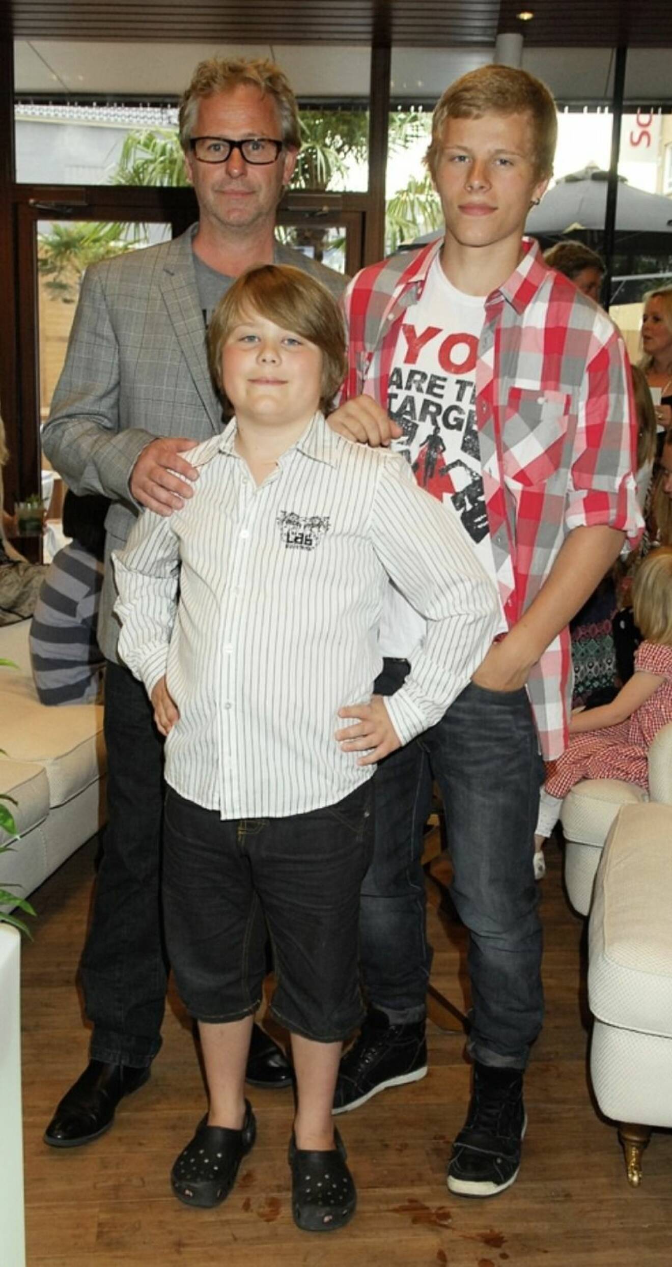 Uno Svenningsson med sönerna Mark och Joel 
