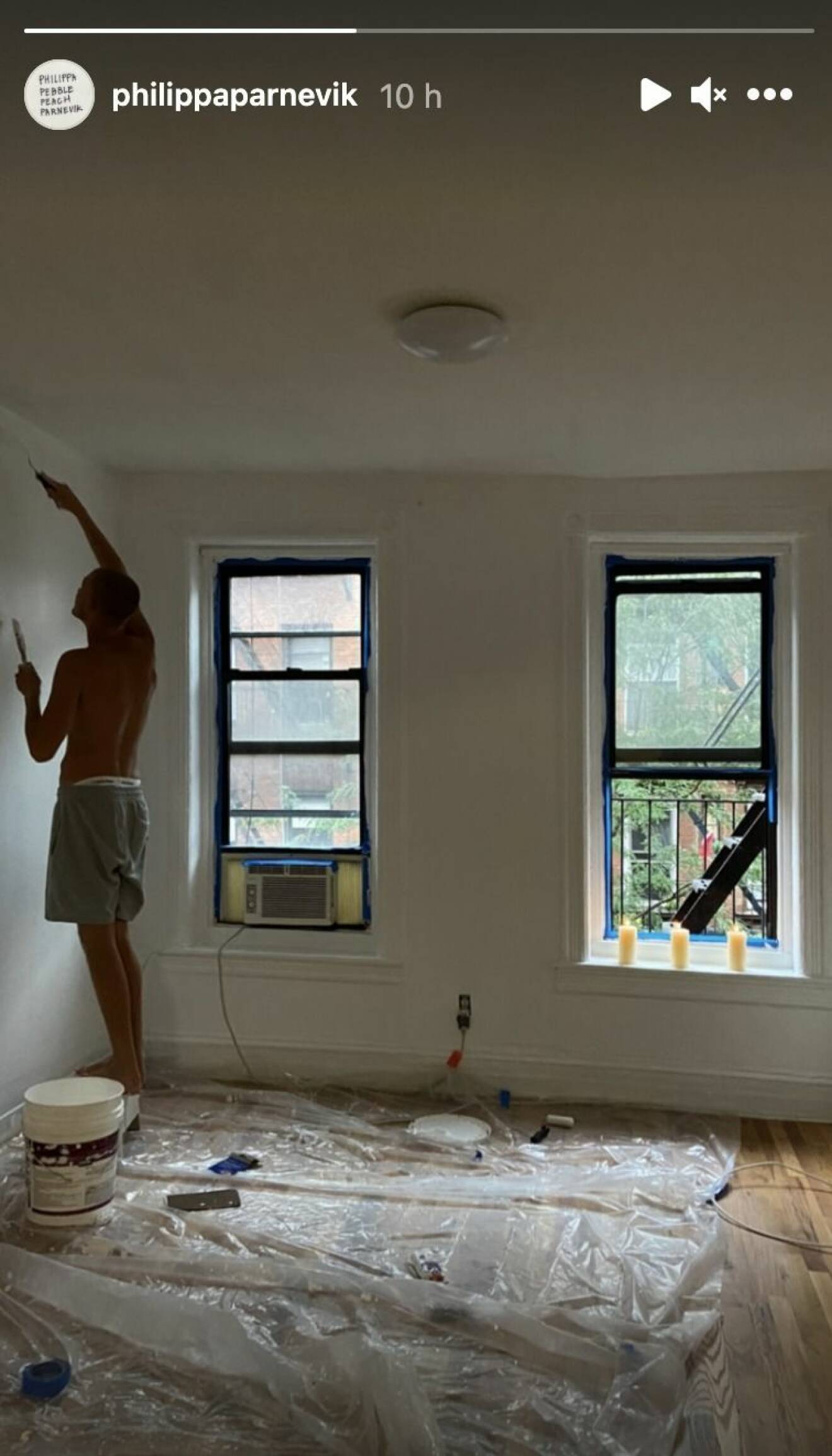 Philippa Parnevik visar upp sin nya lägenhet i New York på Mulberry street.