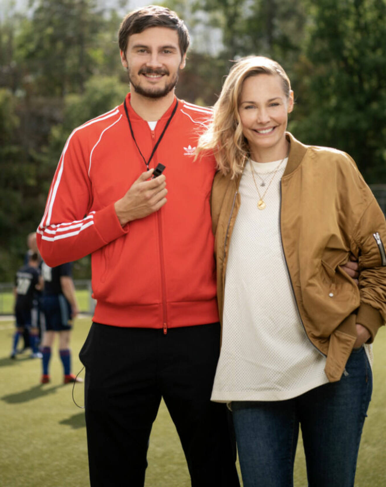 Erik och Carina Berg har ett nytt fotbollslag