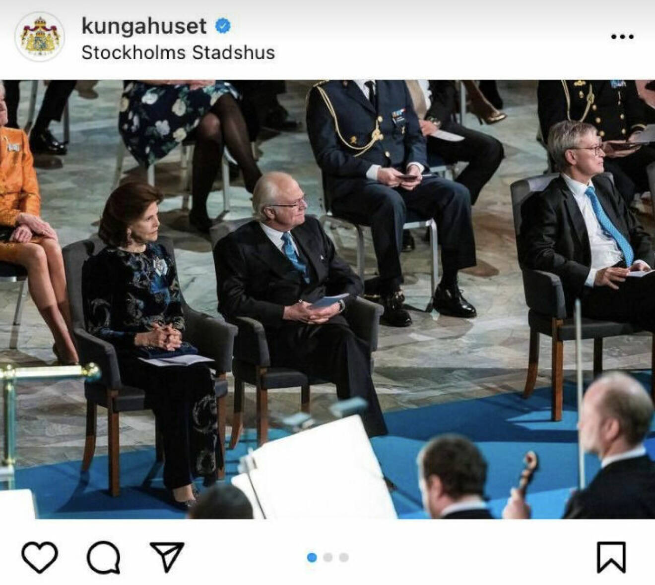 kungen och drottningen på Nobelprisceremonin 2021
