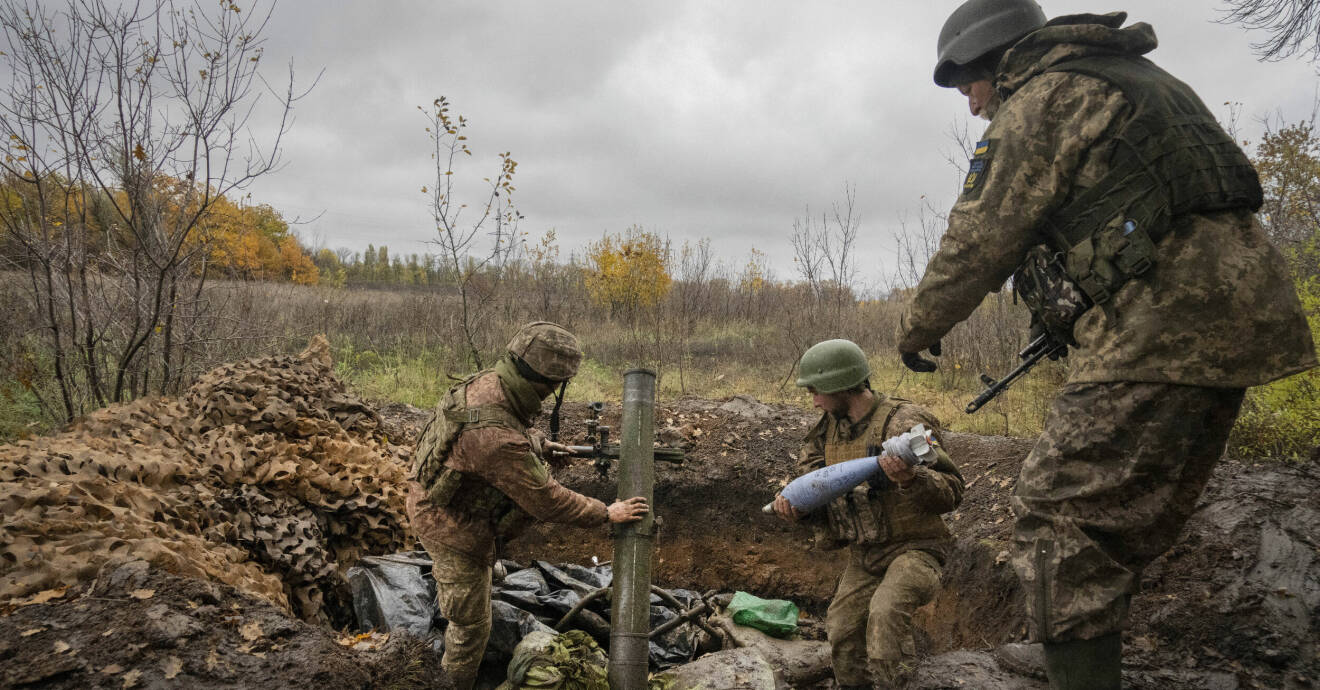 Ukrainska soldater förbereder sig för strid i Bachmut, Donetsk.