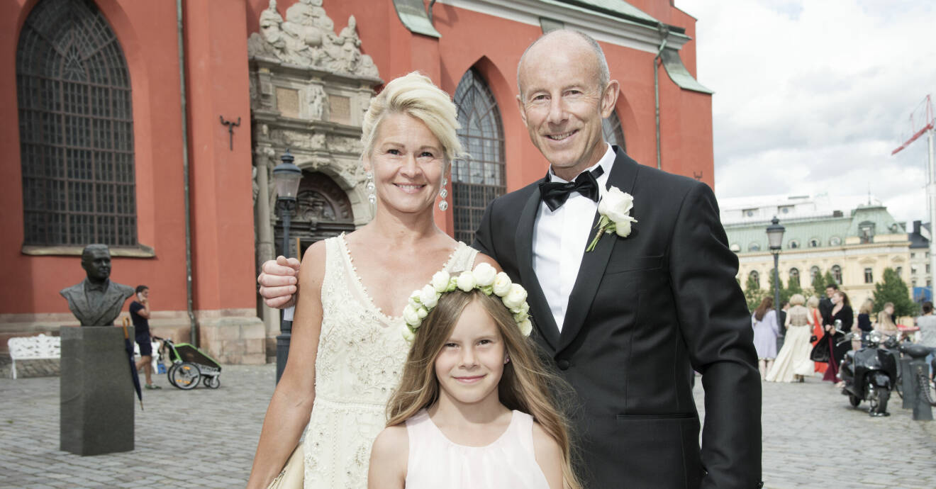 Ingemar Stenmark med frun Tarja på dottern Nathalies bröllop.