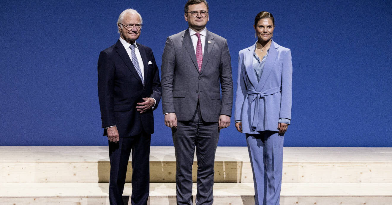 Kung Carl Gustaf, Ukrainas utrikesminister Dmytro Kuleba och kronprinsessan Victoria