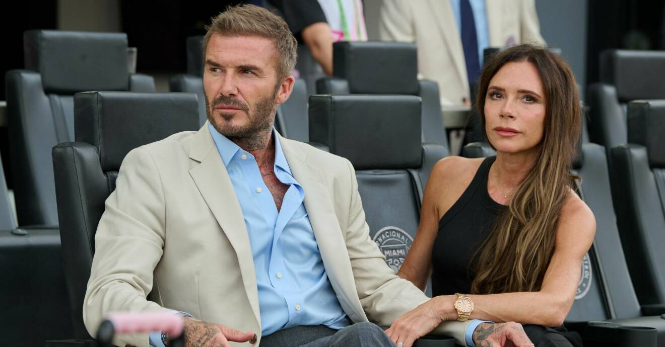 David och Victoria Beckham på fotbollsmatch i Florida.