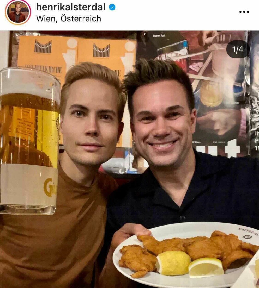 <span class=" italic" data-lab-italic_desktop="italic">Schnitzel är ett måste om man är i Österrike, menar Henrik. Foto: Henrik Alsterdal/Instagram </span>