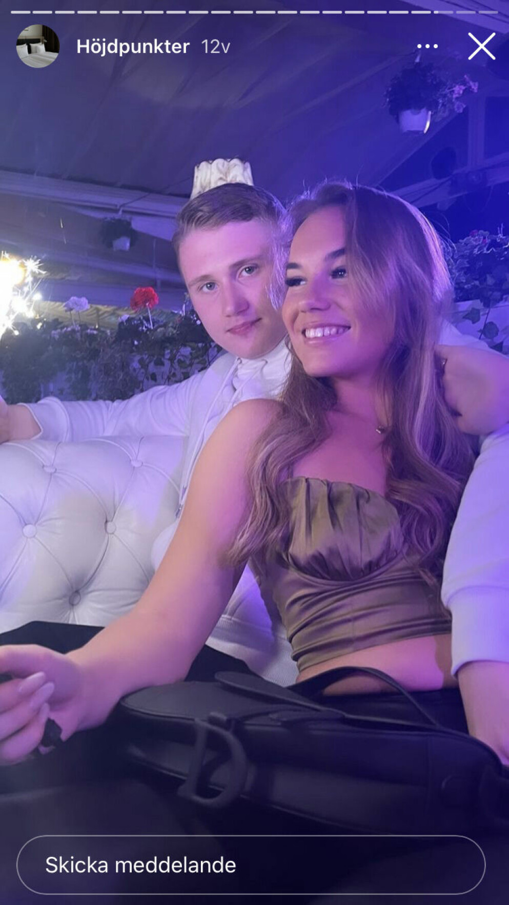Einár och Alexandra. Bilden har lagts upp i höjdpunkter för 12 veckor sedan.