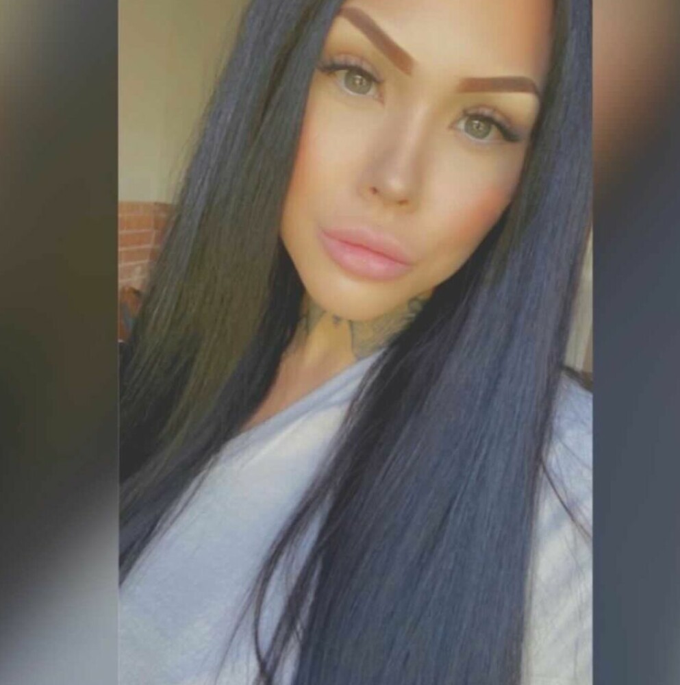 Bilden som Ronja Jakobsson använde när hon sökte jobb på städfirman. Ronja Jakobsson