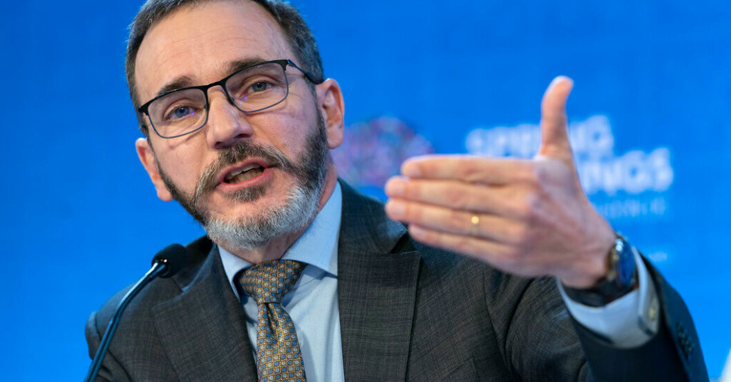 IMF:s chefsekonom Pierre-Olivier Gourinchas ser med viss oro på framtiden. IMF sänker prognosen för världsekonomin