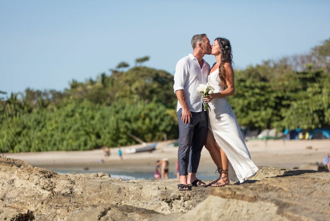 Bjärred och Maria gifte sig på stranden i Costa Rica. img-8783.jpg