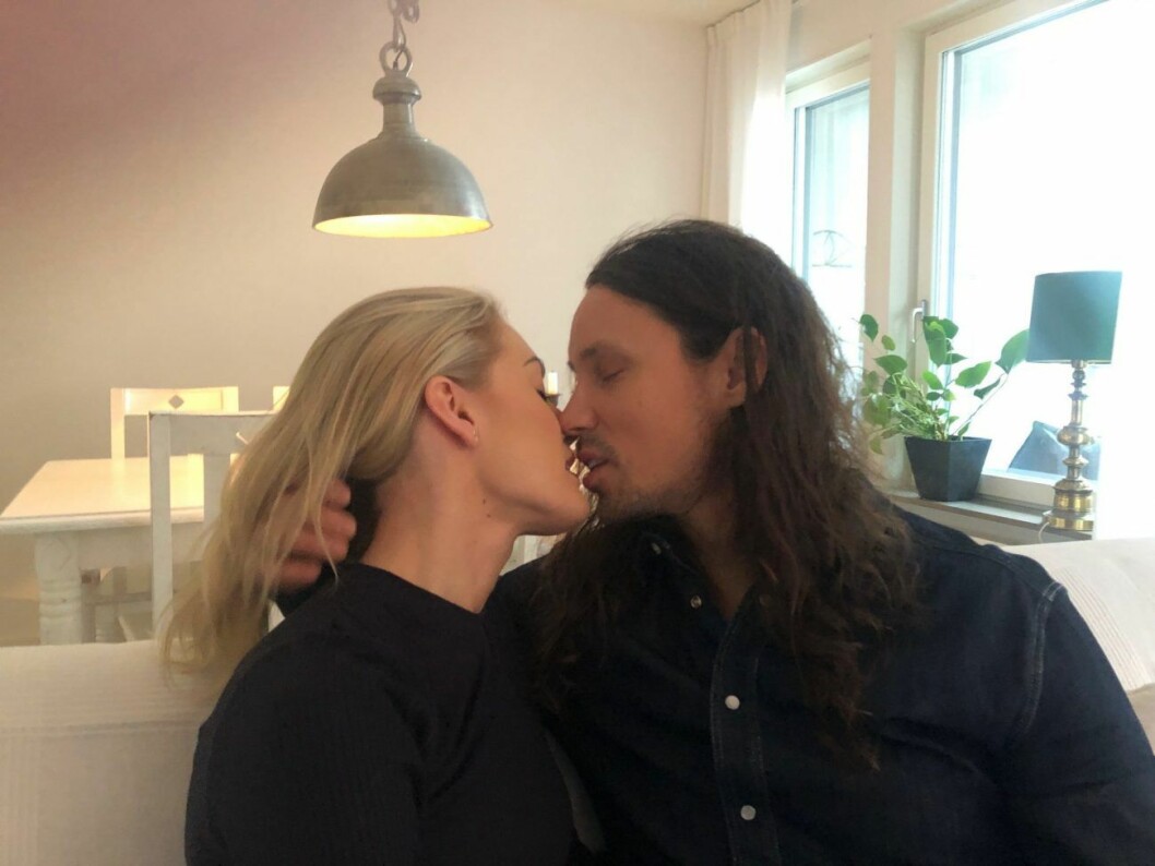 Det han är mest rädd för är inte döden, utan att han inte ska räcka till för Simone.
