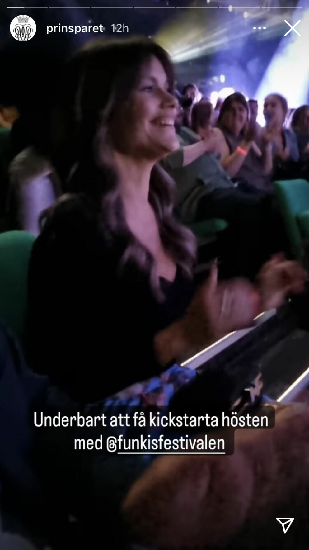 Prinsessan Sofia dansade glatt till musiken. Prinsessan Sofia