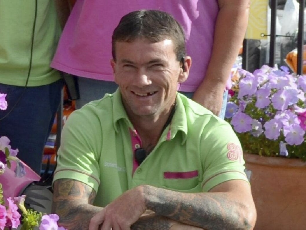 Både Margaret och Dwayne fann stöd i vännen Bradley Purkiss, 43. Men på helt olika vis. Både Margaret och Dwayne fann stöd i vännen Bradley Purkiss, 43. Men på helt olika vis.